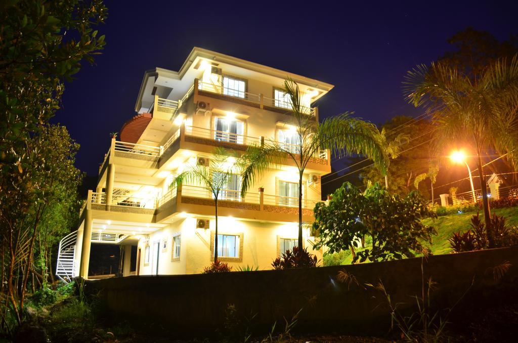 Villa De Sierra Vista Bay And Mountain View Inn Puerto Princesa Exterior photo
